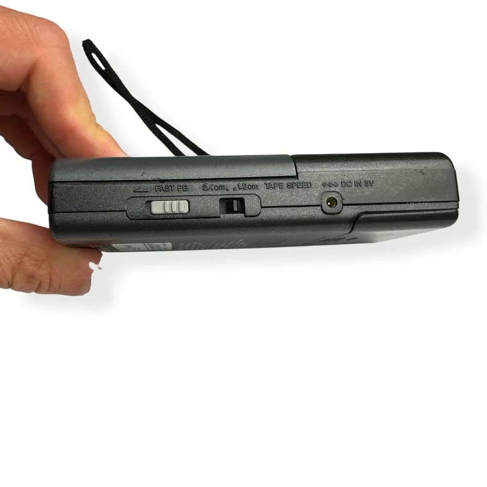 Sony M-679V VOR Handheld Pocket Microcassette Recorder Player For Parts/Untested